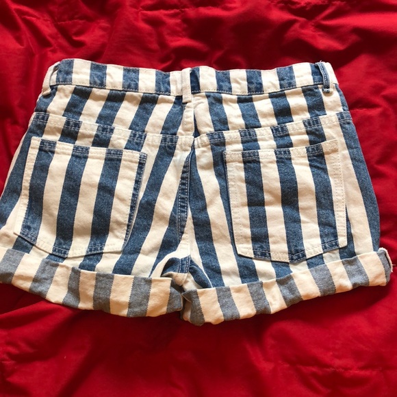 Striped Shorts - Picture 3 of 4